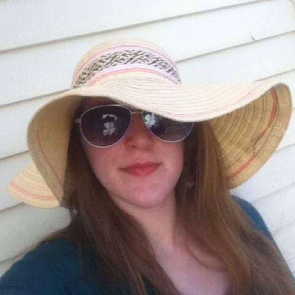 Meet your Posher, Hannah